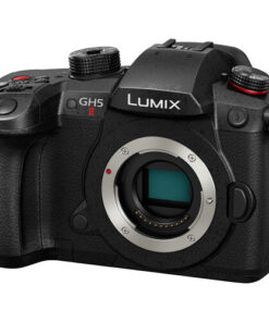 מצלמת גוף בלבד של פנסוניק - Panasonic Lumix GH5 II body